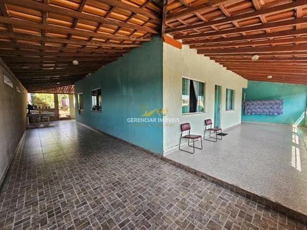 Excelente Casa Financiável á Venda com 03 Quartos, Varanda Ampla e 2 Vagas em Mário Campos/MG - Tangará!