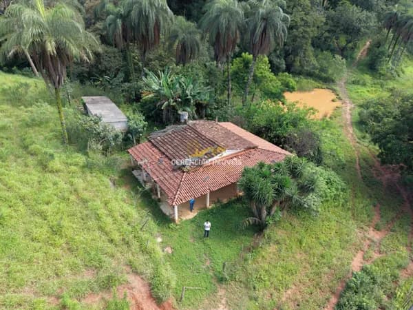 Fazendinha de 15 hectares com água nos fundos à venda em Juatuba/MG