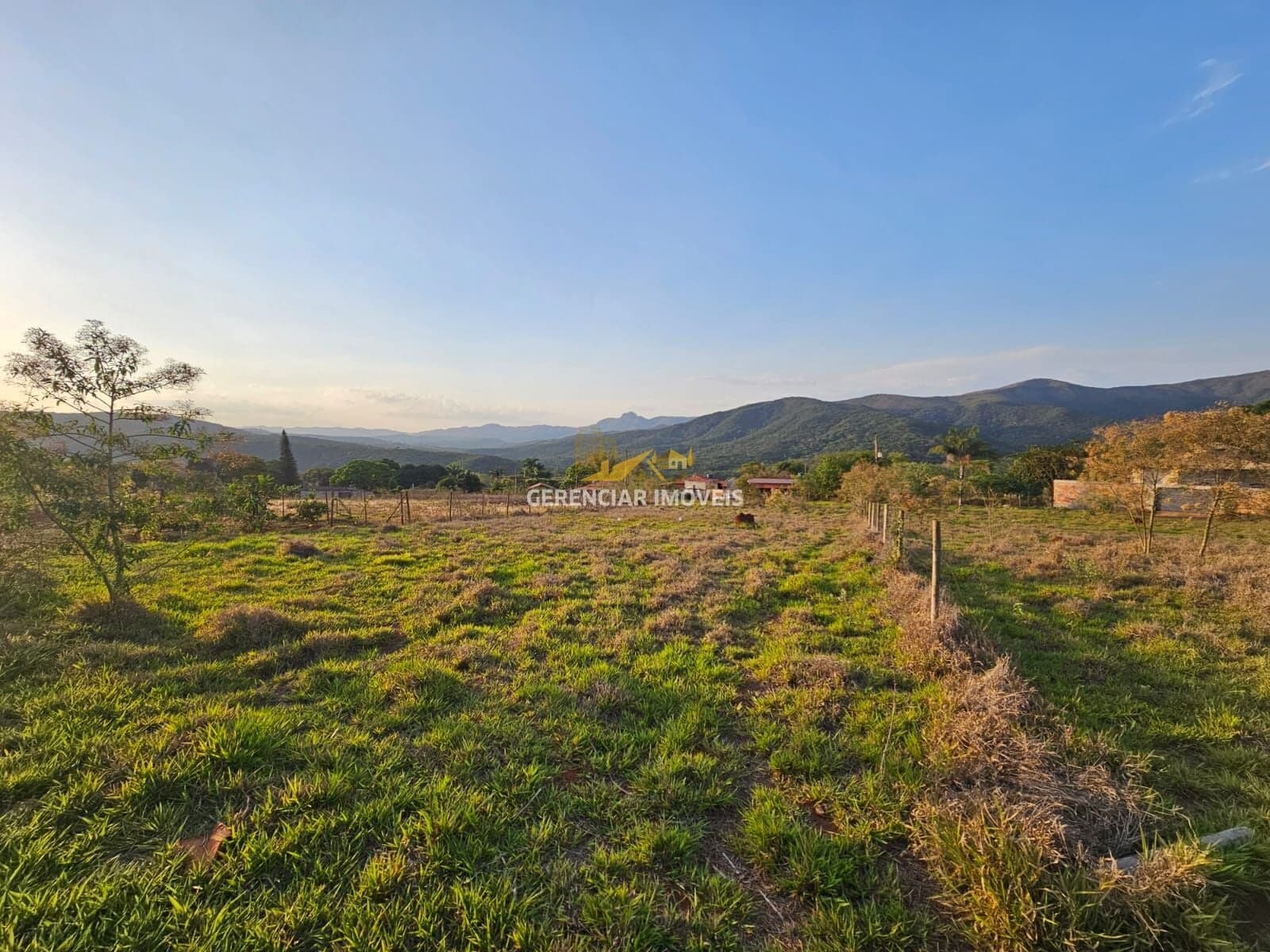 Lote 600m² a venda no Souza- Rio Manso MG