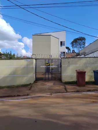 Apartamento à Venda em Itatiaiuçu (Bairro São Francisco)