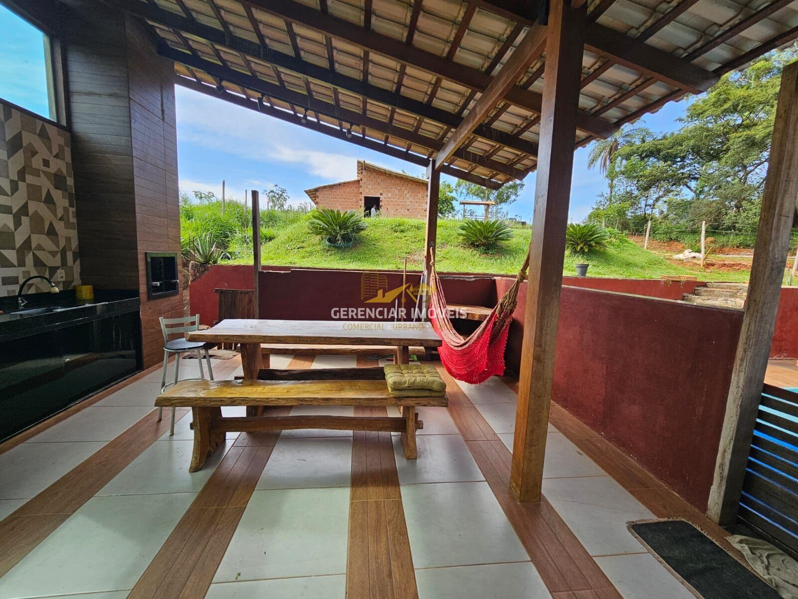 Chácara 1.020m² com piscina, casa 3 quartos e área gourmet com sauna em Itatiaiuçu!