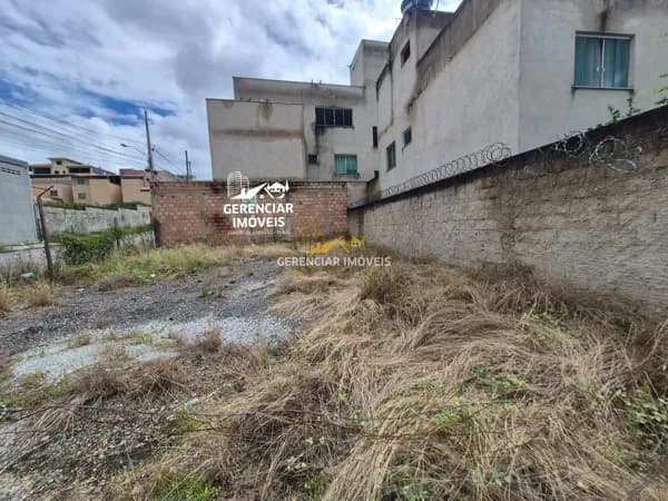 Lote de esquina a venda no Vila Cristina em Betim MG