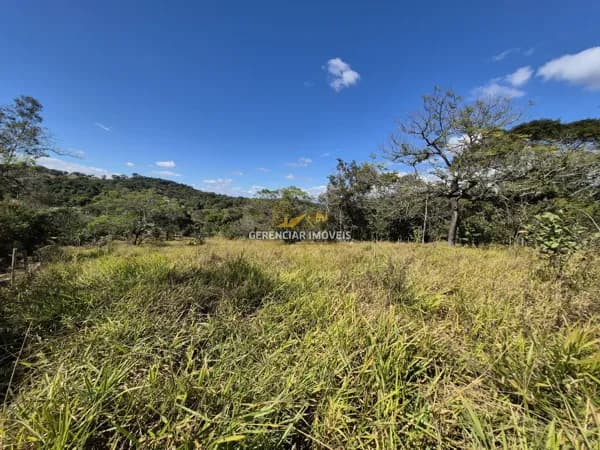 VENDO TERRENO AMPLO – 4.531 m² | FLORES E FLORESTAS – BETIM/MG