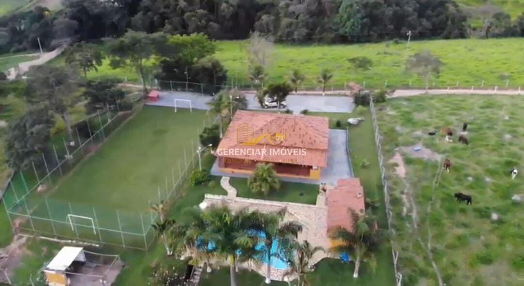 Sítio 12 hectares 03 quartos ( 1 suíte) , área gourmet, piscina,muita água corrente e pasto formado em Itatiaiuçu!