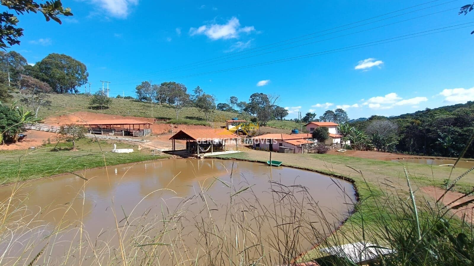 Sítio 3. 5 hectares a venda em Itaguara MG - Ótima localização!
