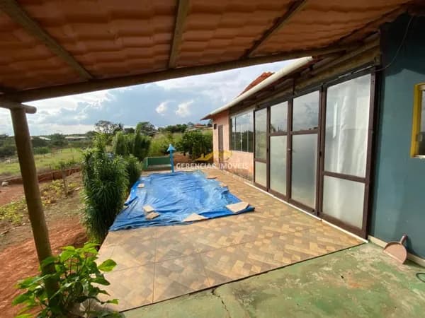 Oportunidade! Chácara à venda em Igarapé/MG Acesso ao Asfalto, Piscina, 2 Quartos e Pomar Frutífero !