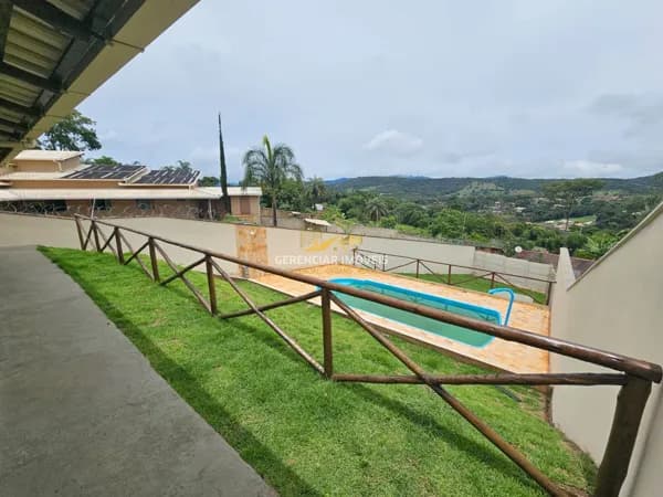 Chácara nova com piscina e casa 3 quartos em Itatiaiuçu!