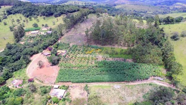 Sítio 5 hectares com terras de cultura a venda em Itatiaiuçu MG