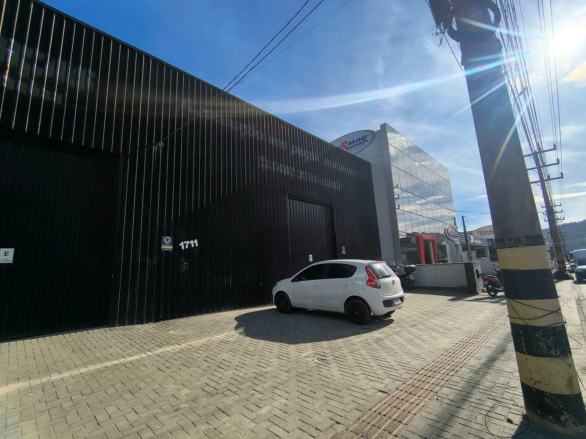 Galpão/Pavilhão Salão Comercial para Aluguel em Humaitá de Cima Tubarão-SC