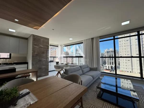 APARTAMENTO FINAMENTE MOBILIADO E PRONTO PARA MORAR