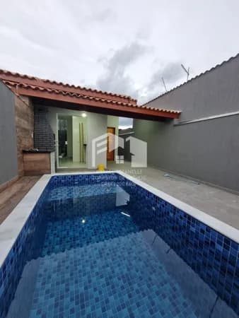 Linda casa em Itanhaém