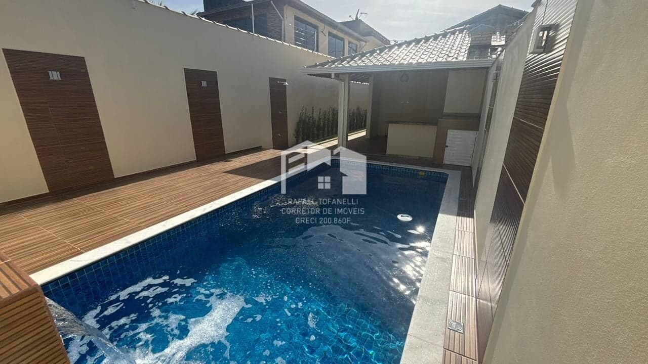 Linda casa em Itanhaém