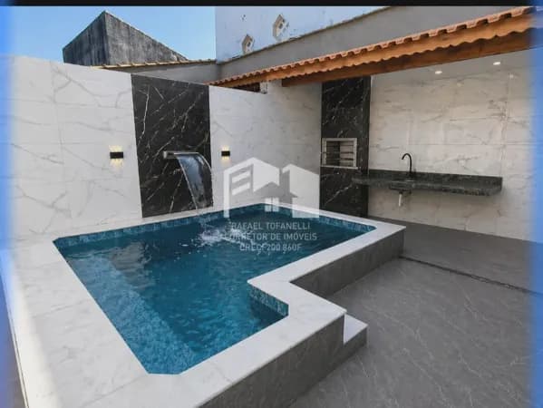 Linda casa em Itanhaém