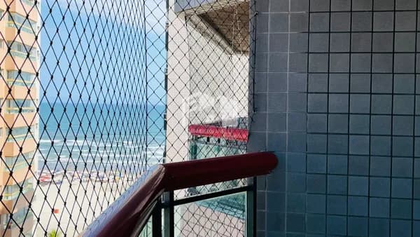 Apartamento em Praia Grande à 50 metros do mar!
