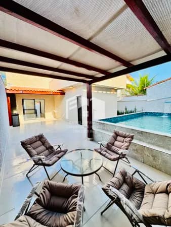 Linda casa Alto Padrão no Bopiranga