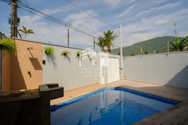 Casa á 50 metros do mar!