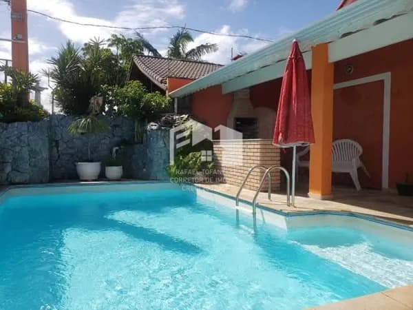 Linda casa em Peruibe