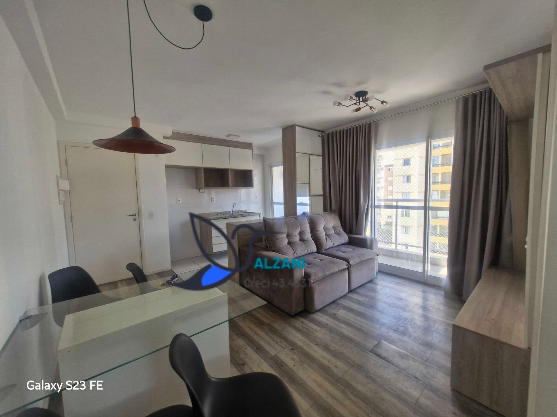 Flet / Apartamento, 41 mts com o varanda gourmet, 1 dormitório, cozinha americana com armários embutidos, vaga para locação no bairro Santana - São Paulo/SP