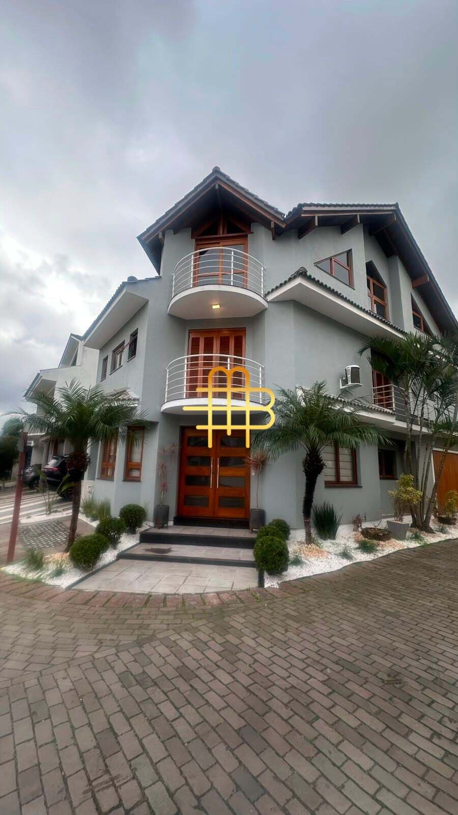 Casa Alto Padrão em Sarandi, Porto Alegre/RS