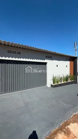 Casa de 3 Quartos sendo 1 suíte no Madre Germana 2.