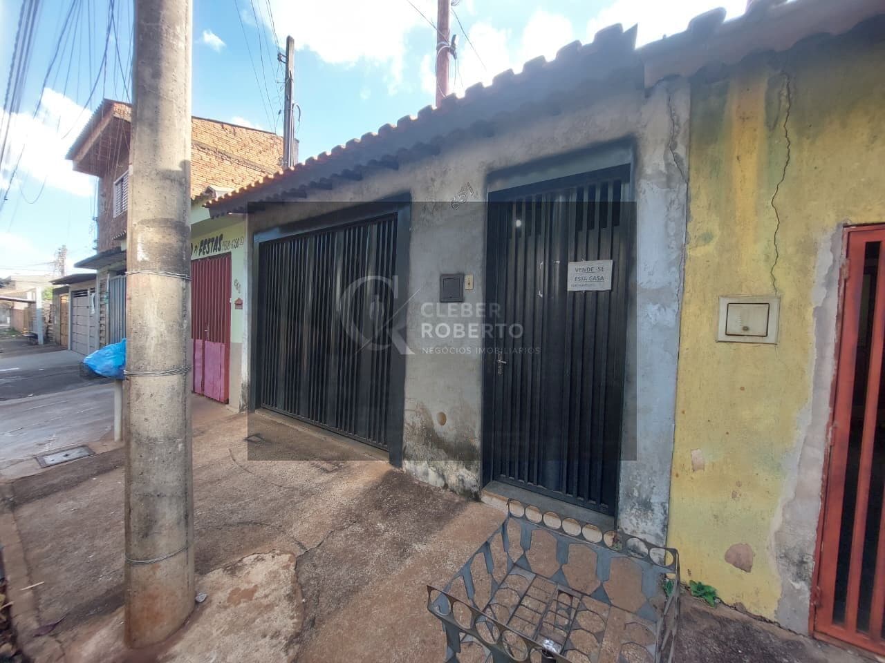 Casa à Venda no Jardim Iara