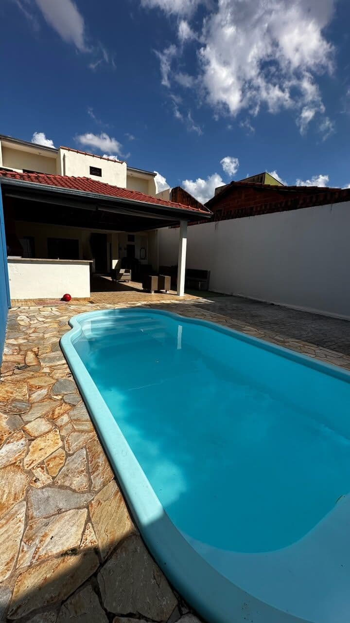 Casa à Venda no Oreste Lopes – 2 Quartos