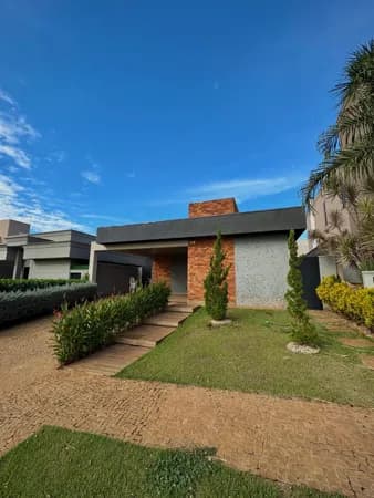 Casa Térrea Inteligente à Venda no Praça das Flores | 3 Dormitórios
