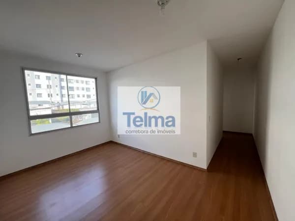 Alugo Apartamento de 02 quartos com 01 vaga de garagem coberta e demarcada!