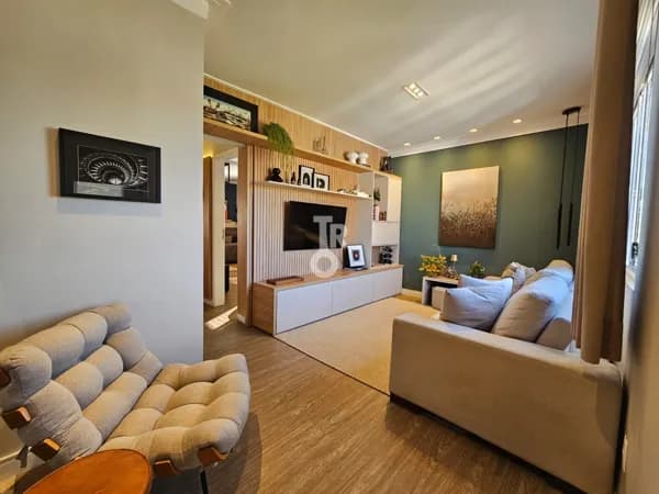 Casa à venda no bairro Eloy Chaves – Jundiaí/SP | 2 quartos | Quintal com churrasqueira