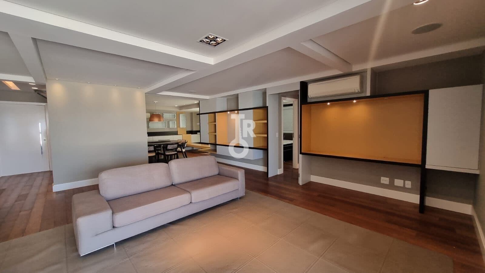 Cobertura Duplex à Venda – 270 m² – 3 Suítes – Condomínio Golden Garden – Jundiaí/SP
