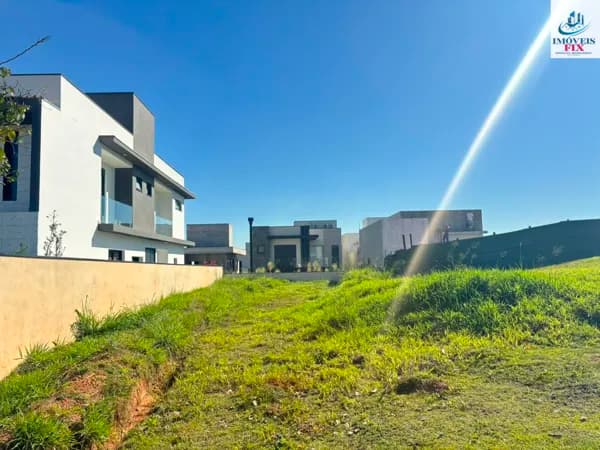 Terreno à venda no Condomínio Brisas Jundiaí – Jardim Samambaia – Jundiaí/SP