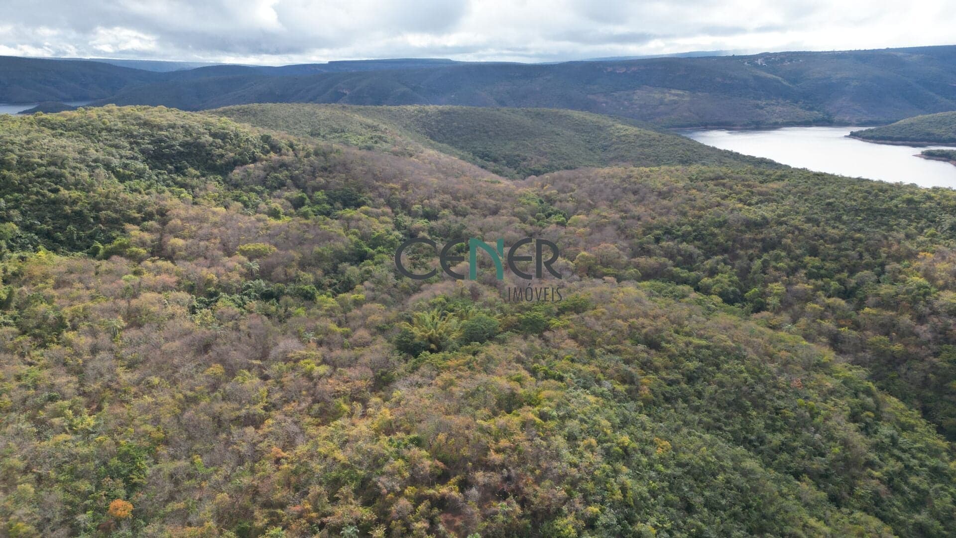 Fazenda Fazenda de 509 ha para pecuária e turismo em Botumirim MG
