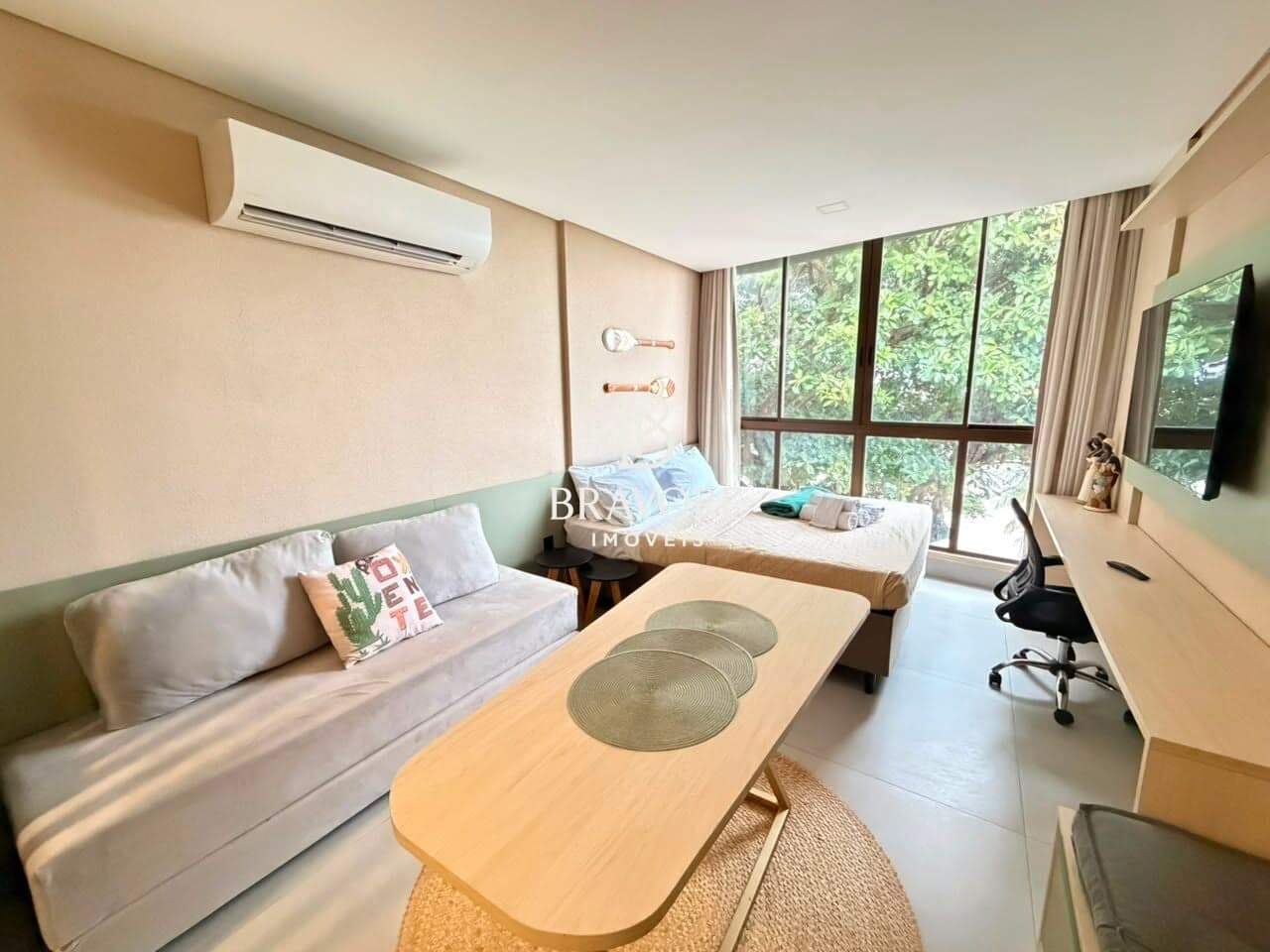 Flat Pé na Areia com Vista Definitiva para o Mar no Jardim Oceania