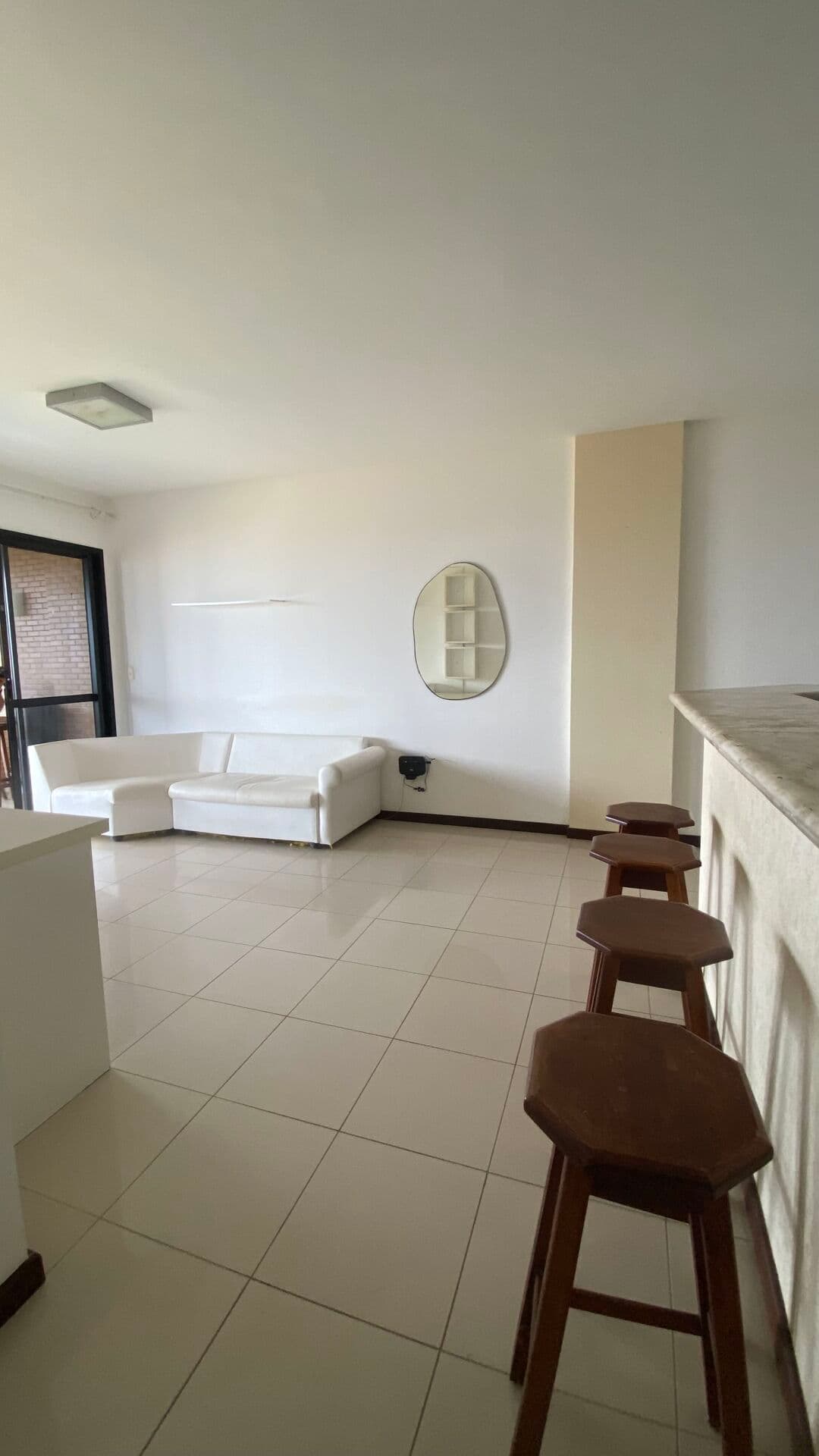 Apartamento em Lauro de Freitas - BURAQUINHO