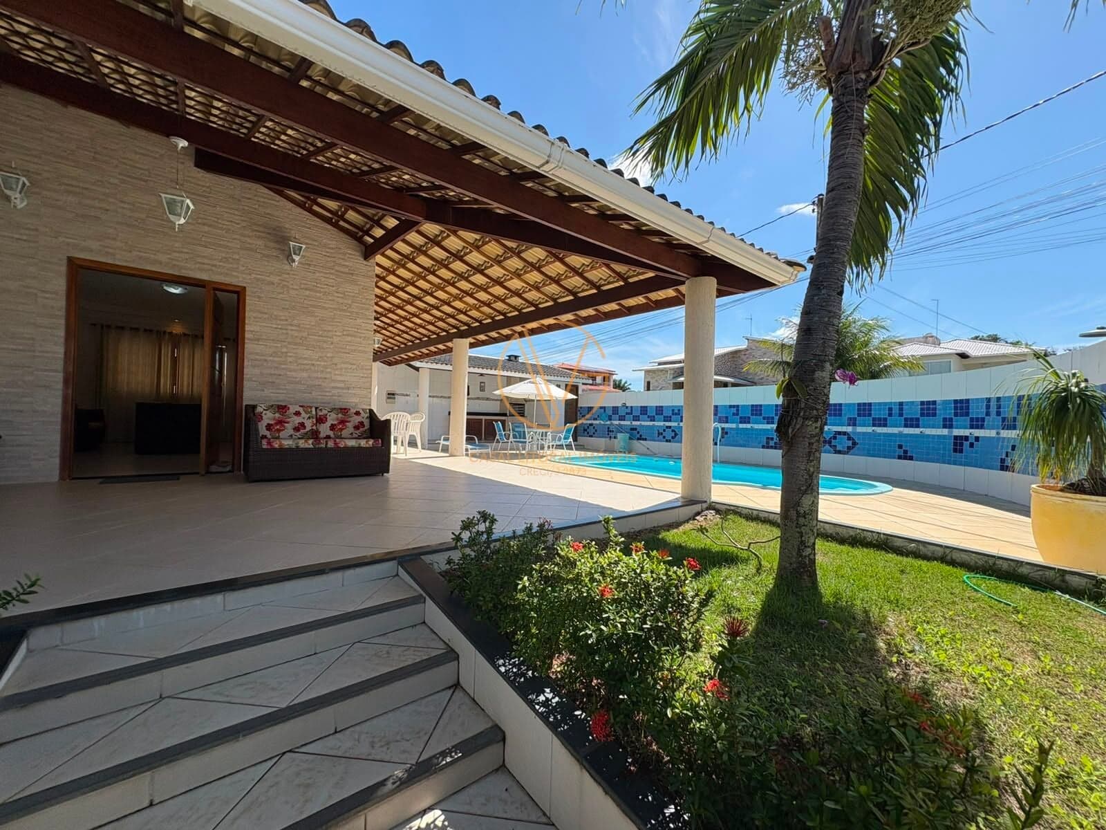 ALUGUEL ANUAL | CASA TÉRREA MOBILIADA NO PARQUE DO JACUÍPE