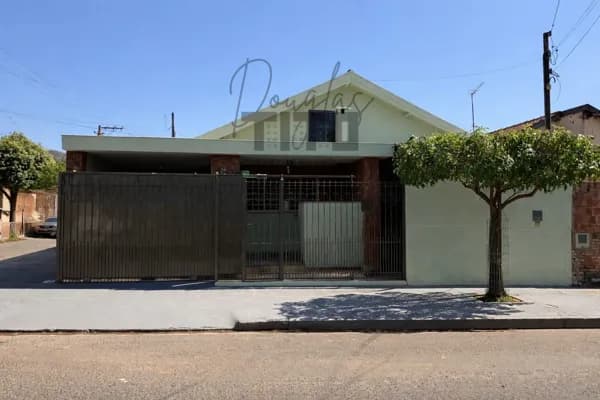 Casa em Bebedouro - Centro