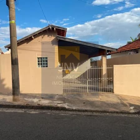 Casa em Monte Aprazível - Centro