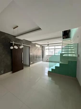 Cobertura 4 quartos 1 suíte quadra da praia