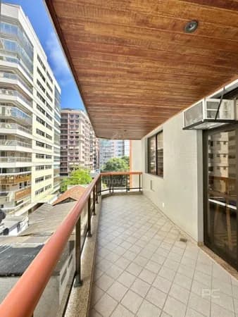 Apartamento 3 quartos com suíte e 2 vagas Icaraí