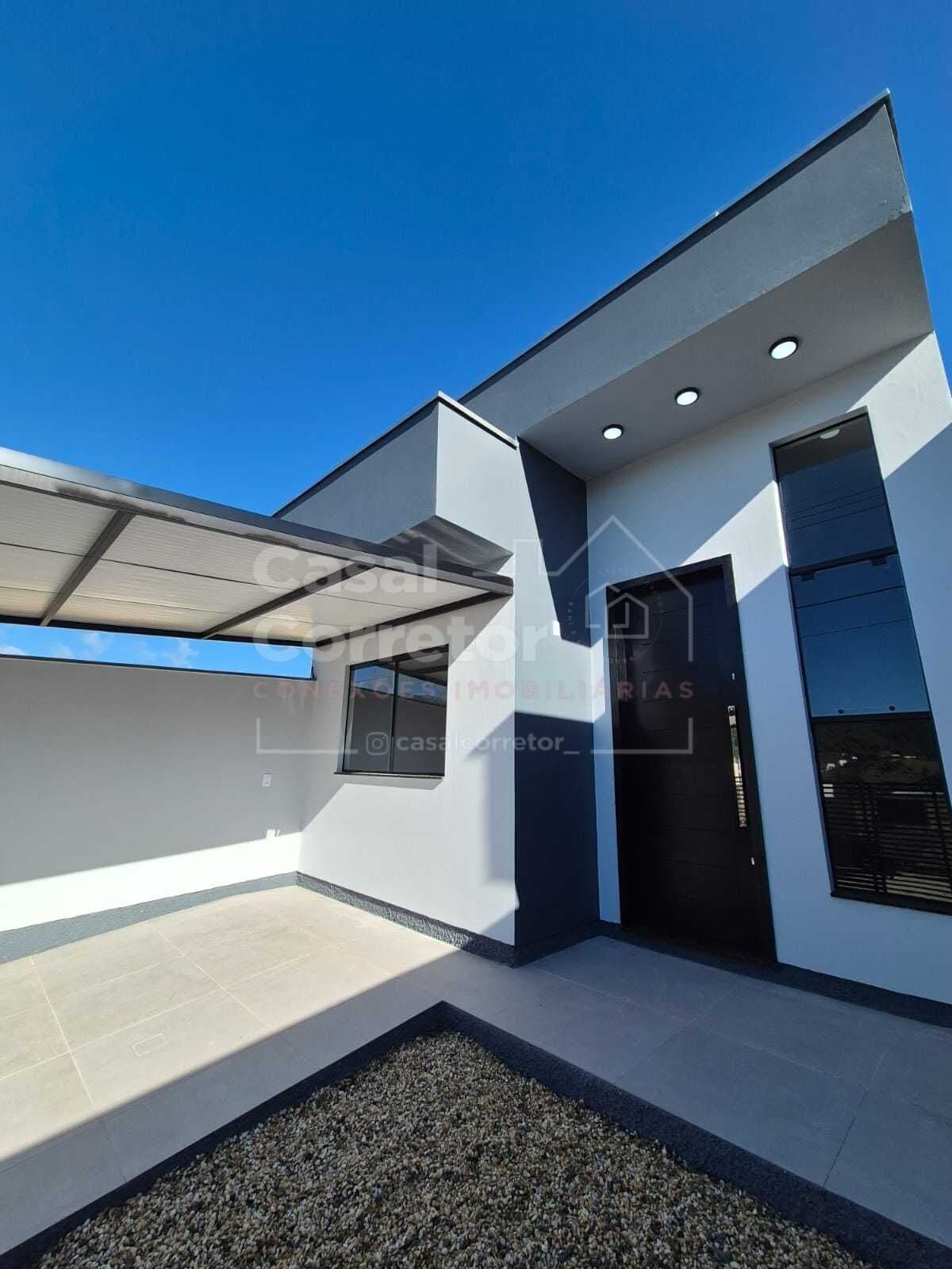 LINDA CASA BAIXA DE 3 DORMITÓRIOS SENDO 1 SUÍTE