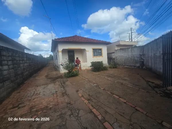 Vende-se casa bairro Cidade Jardim