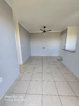 Aluga-se apartamento Residencial Garrovers