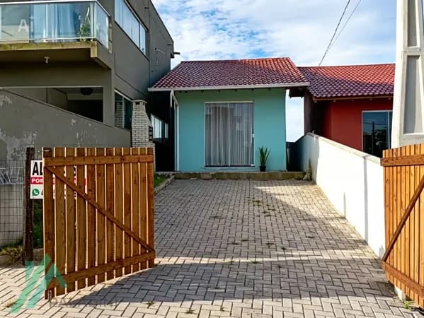 Sobrado para Alugar na Praia da Ribanceira | Imbituba - SC