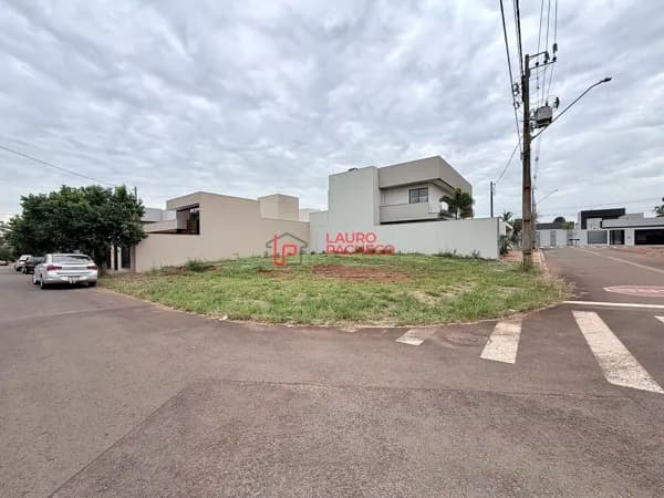 Terreno de Esquina à Venda mo Residencial Belmonte/Rolândia-Pr.