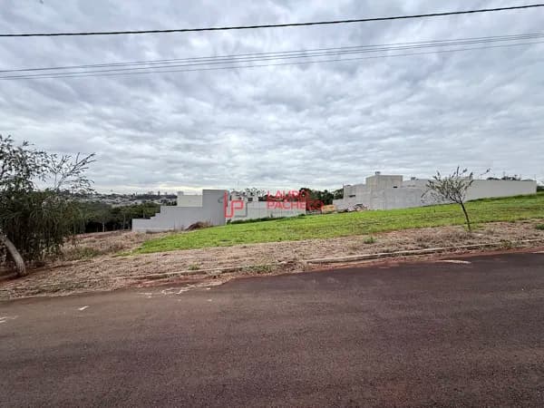 Terreno à Venda - Residencial Belmonte