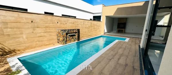 Casa com suíte no bairro Jaraguá 99 – Jaraguá do Sul