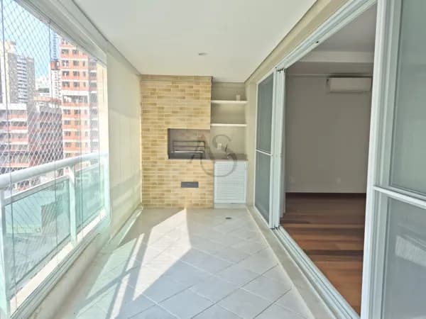 Apartamento Alto Padrão, 165 m², 3 suítes, varanda gourmet, 3 vagas