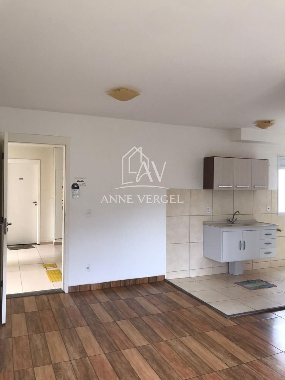 Apartamento com 2 quartos à venda no bairro Lageado em Cotia com 49m² e 1 vaga de carro próximo aos centros de Cotia e Itapevi