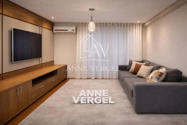 Apartamento com 2 quartos e 1 vaga de carro e varanda à venda no Jardim Carapicuíba em Carapicuíba com 84m² próximo à Avenida Inocêncio Seráfico