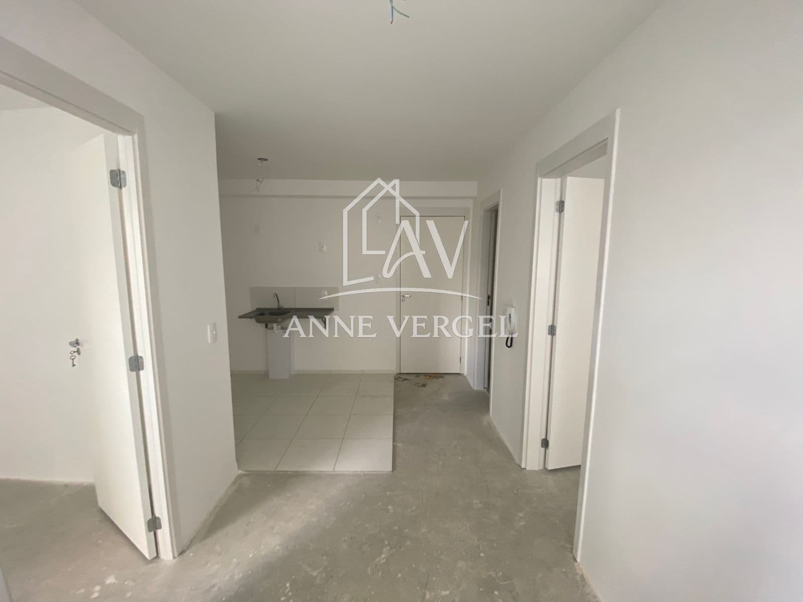 Apartamento com 2 quartos à venda no bairro Chácara Santa Lucia dos Ypes em Carapicuíba com 35m² e 1 vaga de carro próximo ao Supermercado Sonda